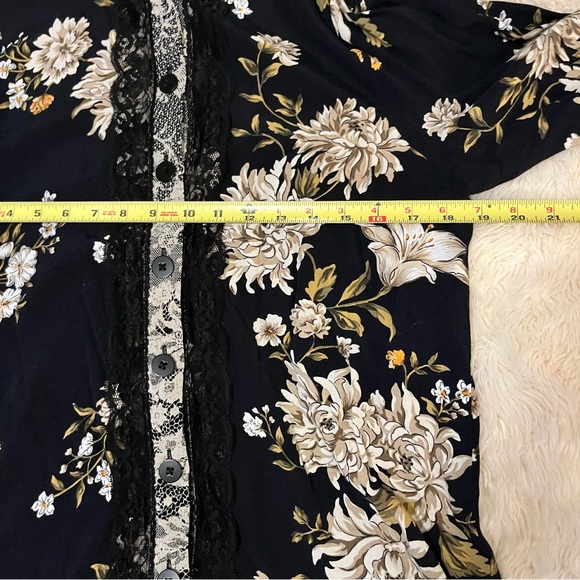 In Encore Flowy Floral Boho Coverup Lounging Button Down Light Jacket Top - Picture 10 of 11